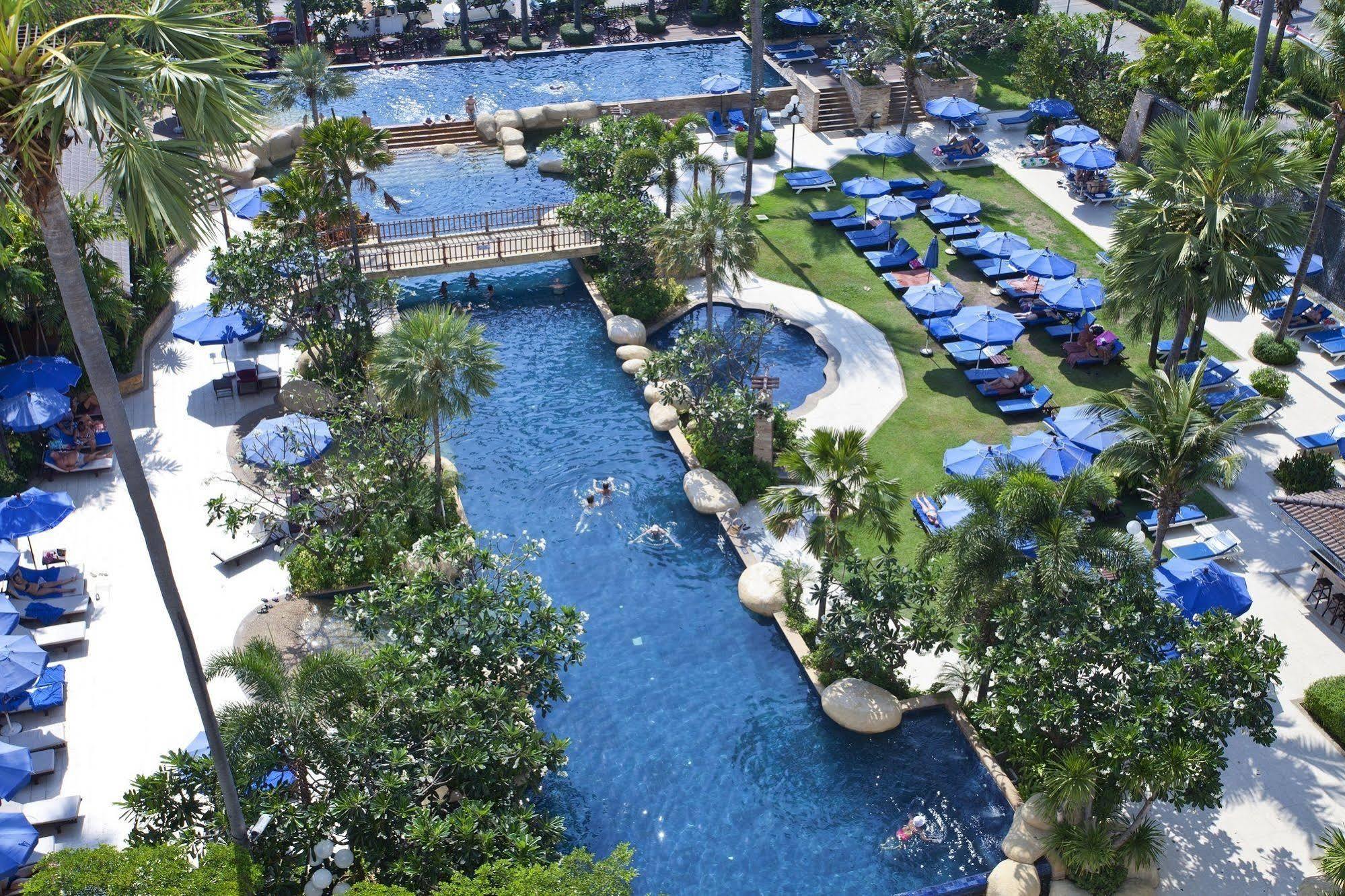 Jomtien Palm Beach Hotel And Resort - Sha Extra Plus Pattaya Dış mekan fotoğraf